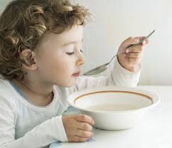 what to feed toddler after vomiting broth